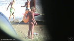 LittleFeet Plays With Her Hole On The Public Beach_62ddf4b7