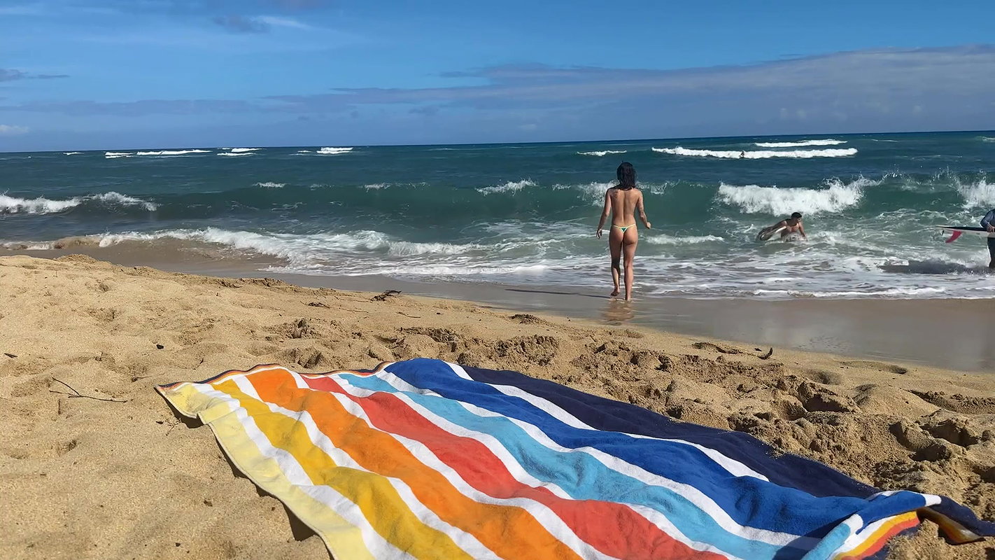 Busty hentai teen fucks her man on the beach_240da5bd