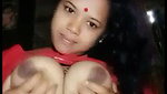 Desi village bhabi show her sexy boobs