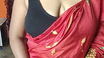 indian mommy in sharee flashing her big boobs for her fans