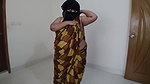 Desi Hot aunty in saree without blouse jabardasti fucked by neighbor boy – Sexy Aunty ko Mast Chudai (Huge anal cumshot)