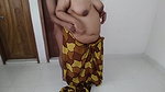 Desi Hot aunty in saree without blouse jabardasti fucked by neighbor boy – Sexy Aunty ko Mast Chudai (Huge anal cumshot)