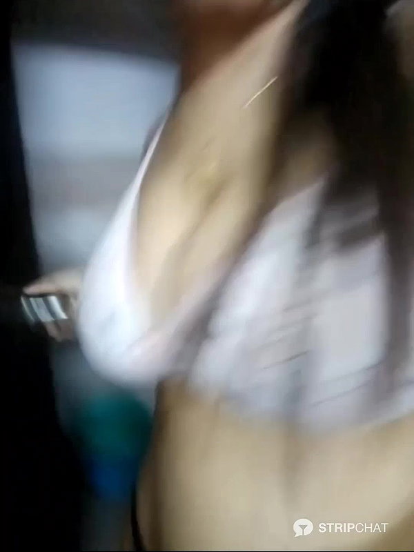 Hotgirl9897 9 wow private show hard pee show