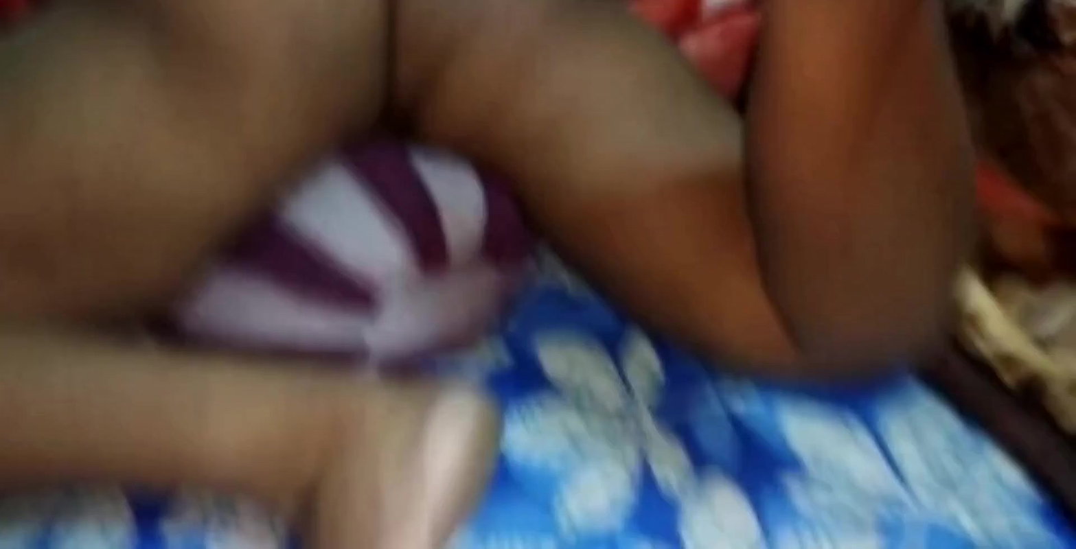 Indian Big ASS Bhabi Ride on Pillow