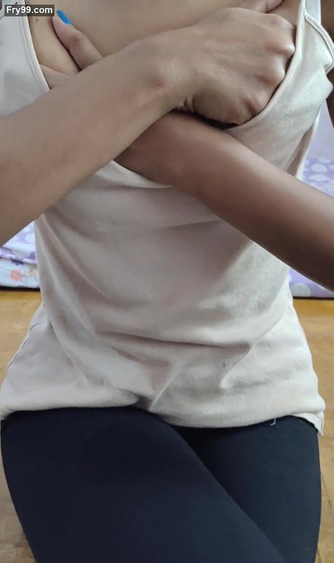 Indian girl hot boobs massage
