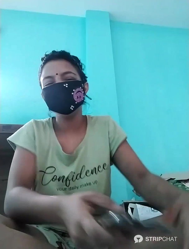 Anjel-Tuly (5) getting full nude boobs pussy show
