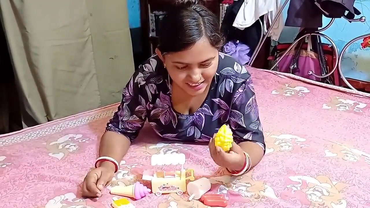 Indian village Sex video, indian girl big boob press by her step brother in outdoor village