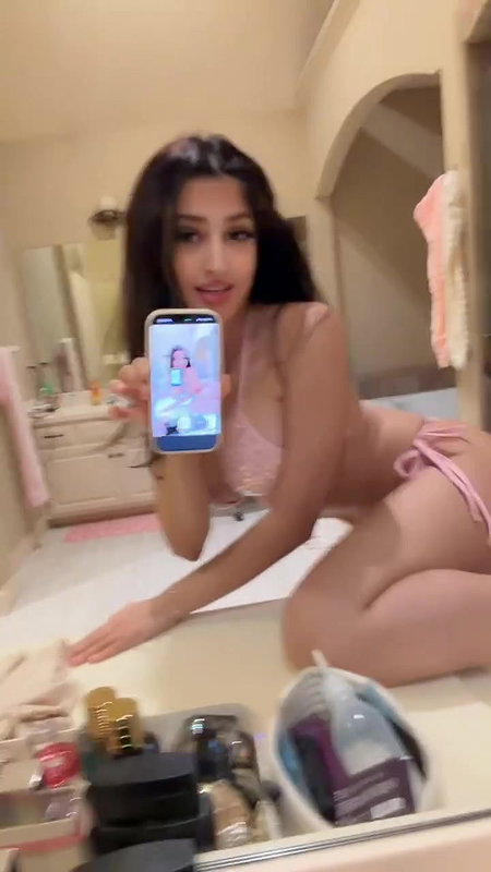 DIVA FLAWLESS TOO DESIRED MOUTHWATERING BOOBS EXPOSE IN BIKINI VIDEOS 4