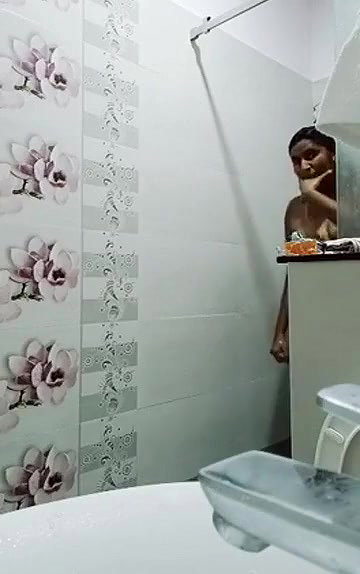 Swathi naidu latest bath video part-3