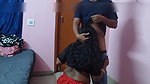 Dost ki biwi ki moti gaand me lund dal ke uski chikhe nikal diya