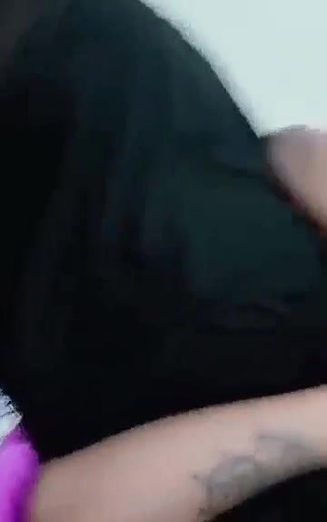 Swathi naidu liplock and enjoying with boyfriend on bed