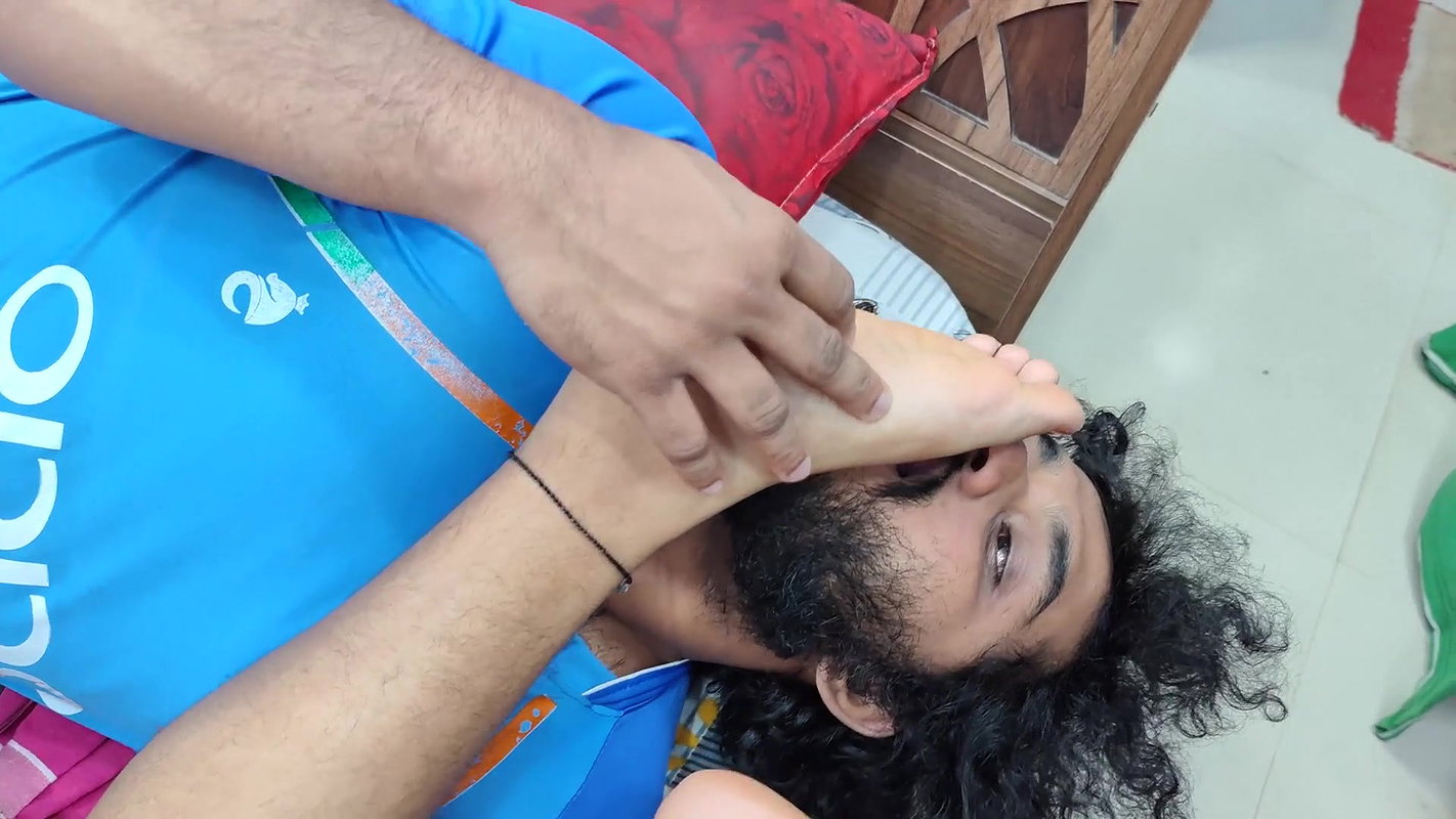 feet kiss with anal hole lick