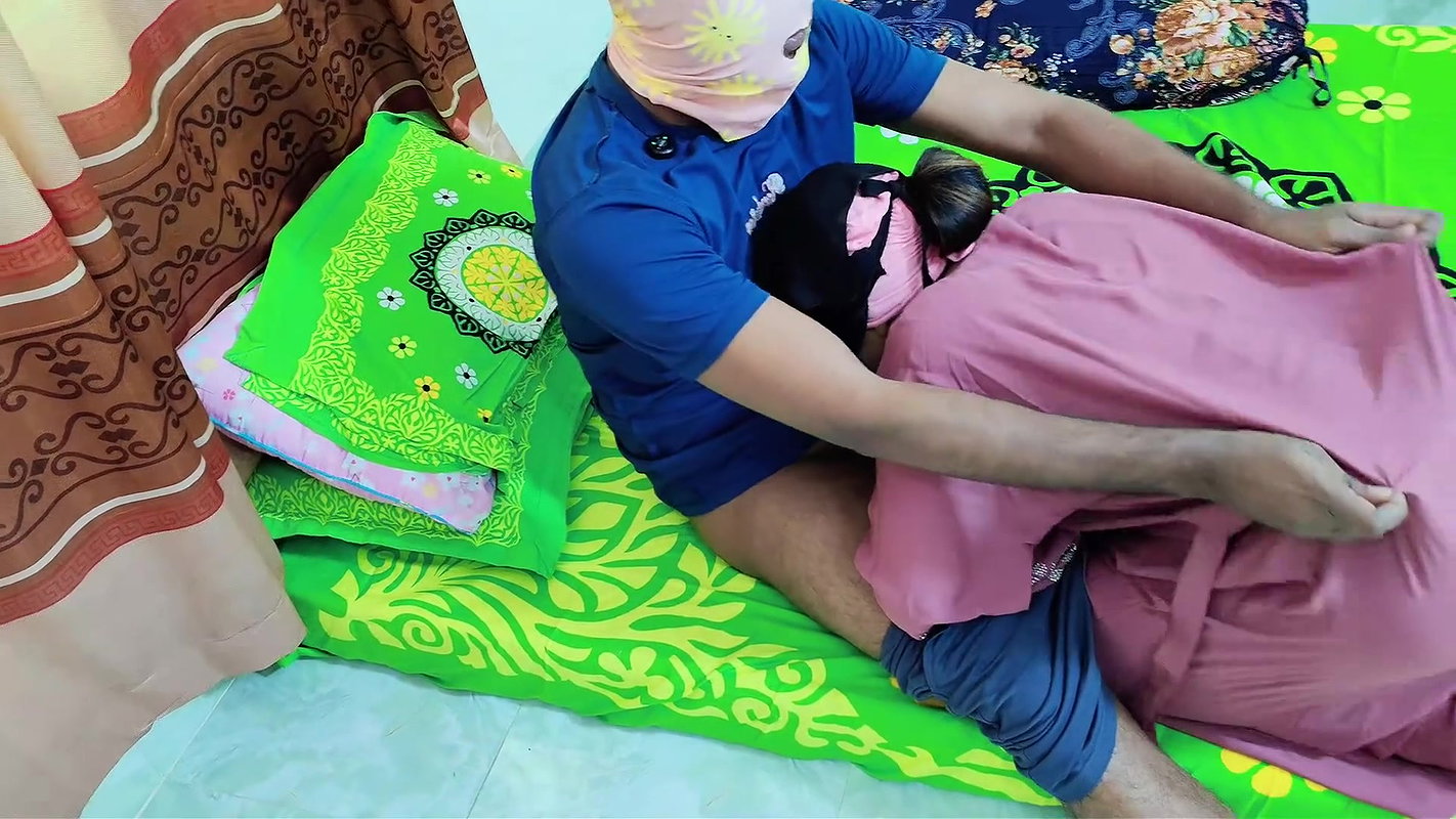 Hijabi stepmom want stepson big dick in her hairy pussy Desi hot xxx