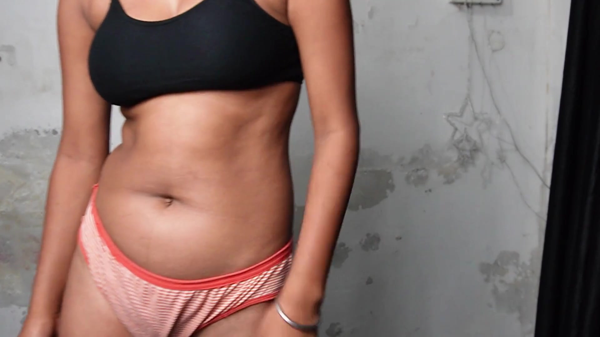Frame 9