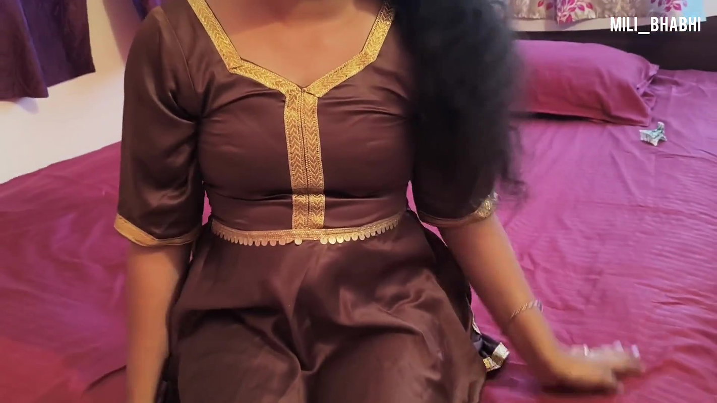 Tharki to marry me Hindi MMS, Desi indian tharki hot sister Xxxx