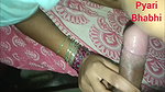The younger stepsister took the elder stepbrother’s entire cock in her mouth and sucked it freely, then took out the water of the penis from her mouth