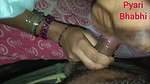 The younger stepsister took the elder stepbrother’s entire cock in her mouth and sucked it freely, then took out the water of the penis from her mouth
